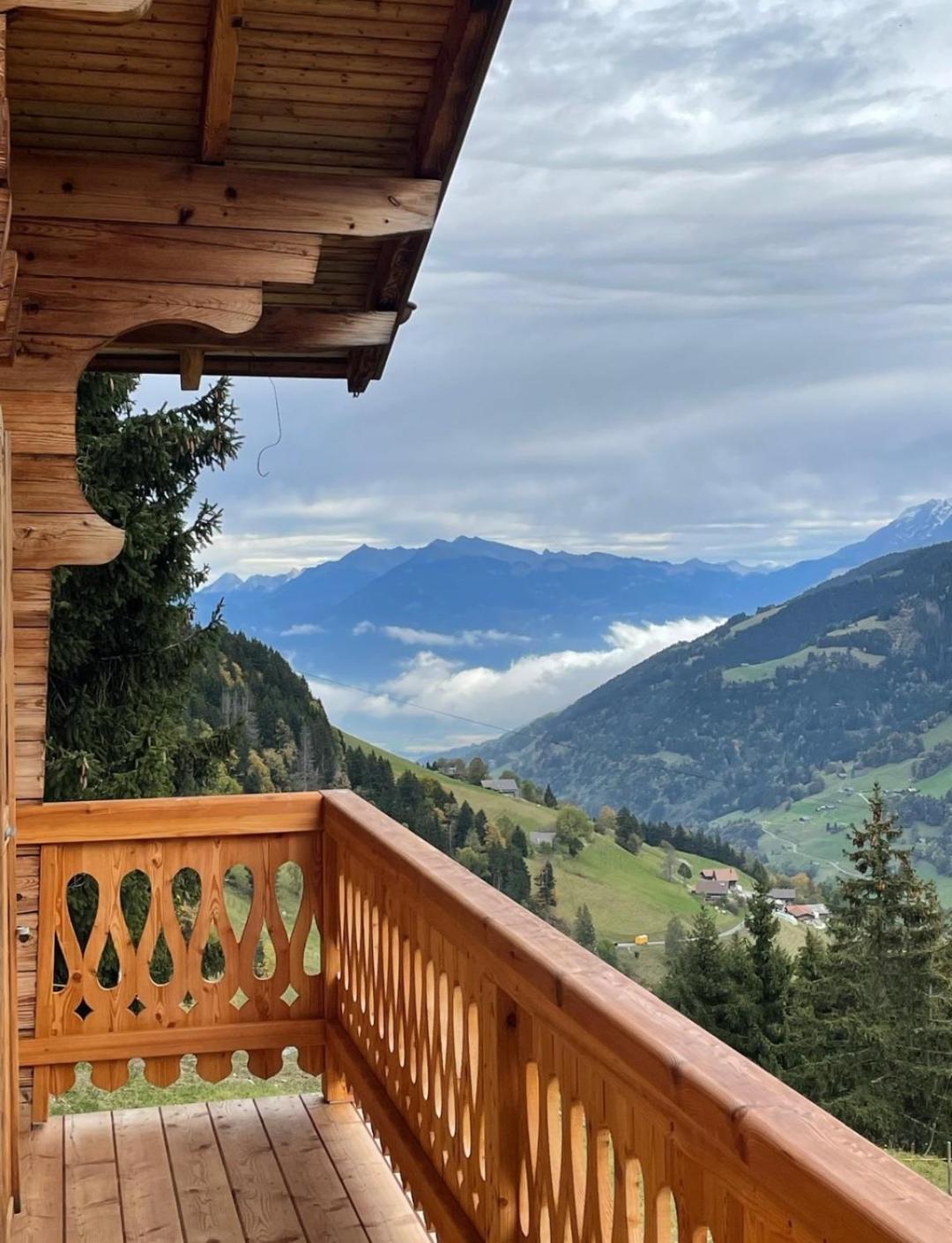 Chalet Sur Cou Champery Exterior photo